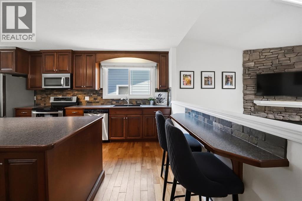 Listing photo – 57 Page Avenue, Red Deer