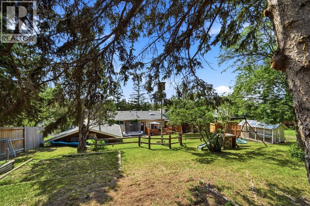 Listing photo – 57 Page Avenue, Red Deer