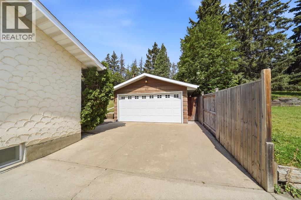 Listing photo – 57 Page Avenue, Red Deer