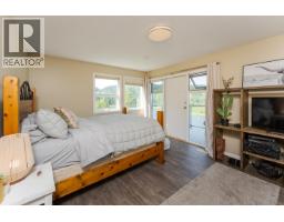 1465 E Banks Road, Prince George, BC V2M7C1 Photo 17