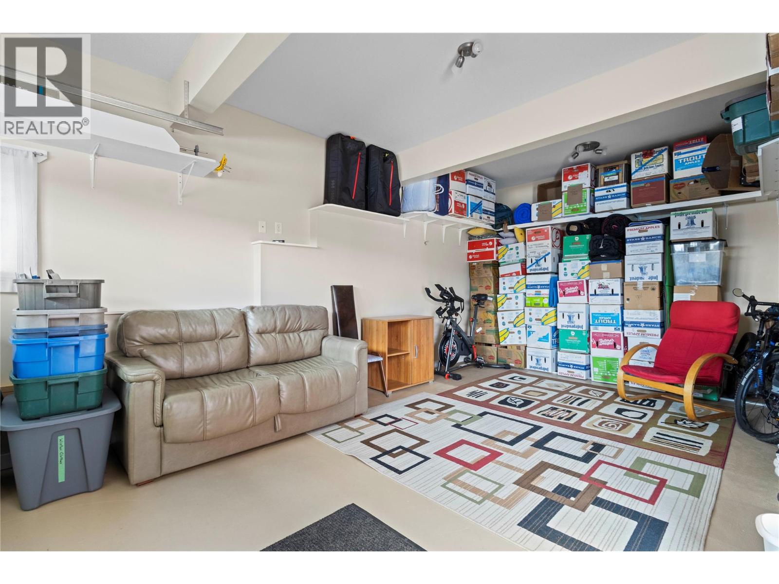 5106 Squilax Anglemont Road - 38