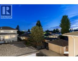 1 6210 Curtis Street, Burnaby, BC V5B2A5 Photo 16