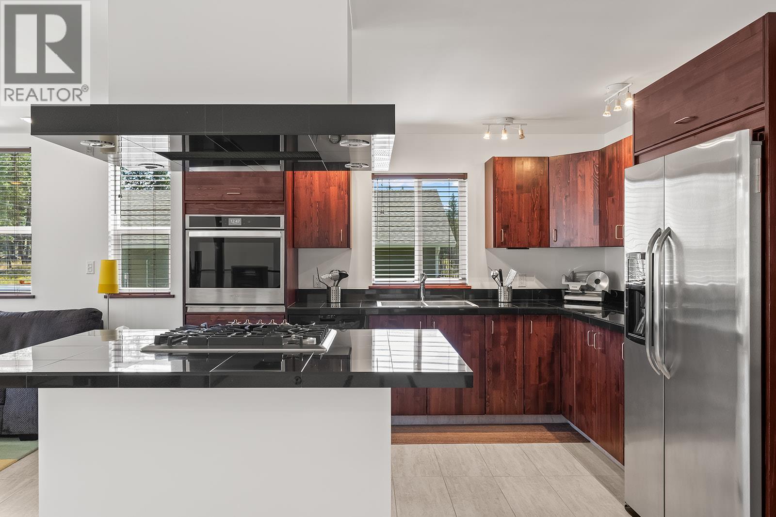 7141 Dunwaters Road - 24