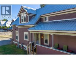 Storage - 408 & 410 Mackenzie Avenue, Revelstoke, BC V0E2S0 Photo 6