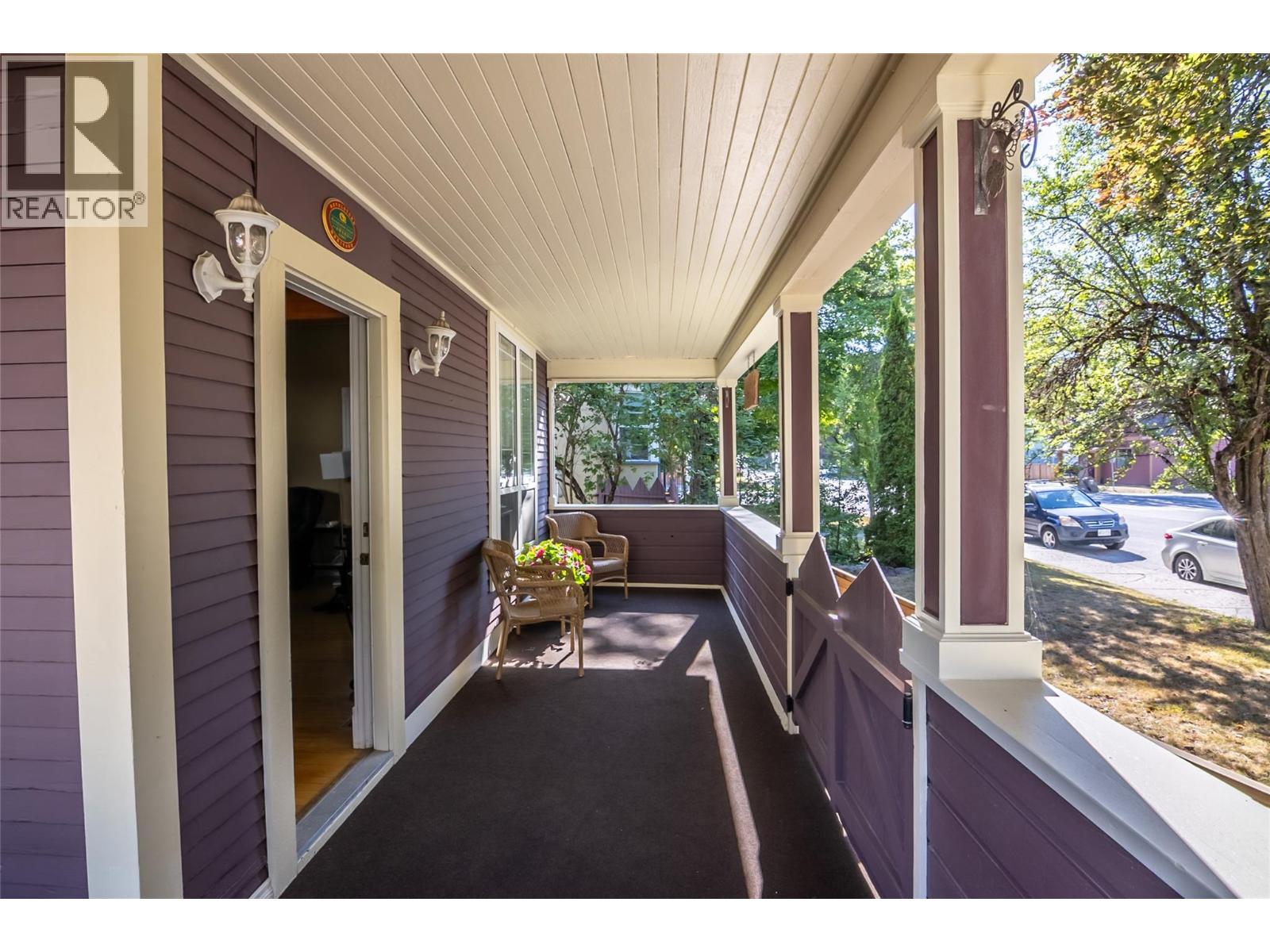 408 & 410 Mackenzie Avenue - Image 41