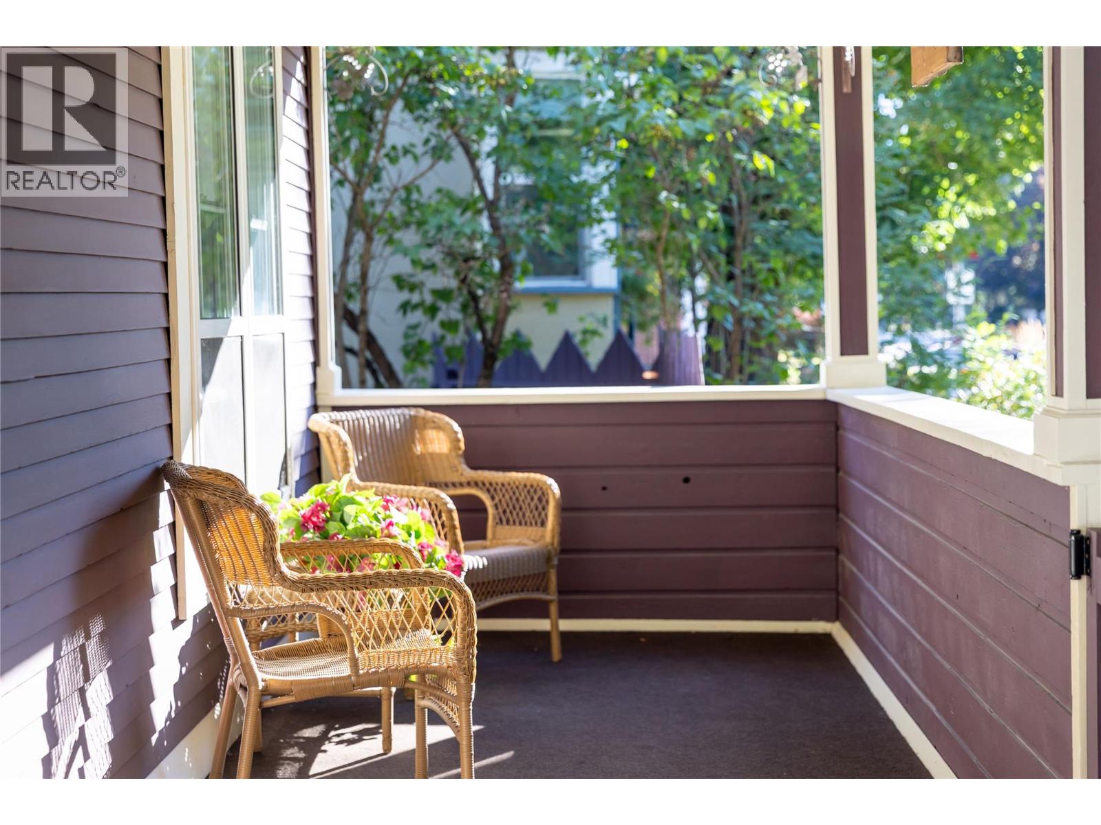 408 & 410 Mackenzie Avenue - Image 44