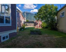 408 & 410 Mackenzie Avenue, Revelstoke, BC V0E2S0 Photo 17
