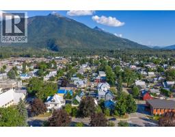 408 & 410 Mackenzie Avenue, Revelstoke, BC V0E2S0 Photo 49