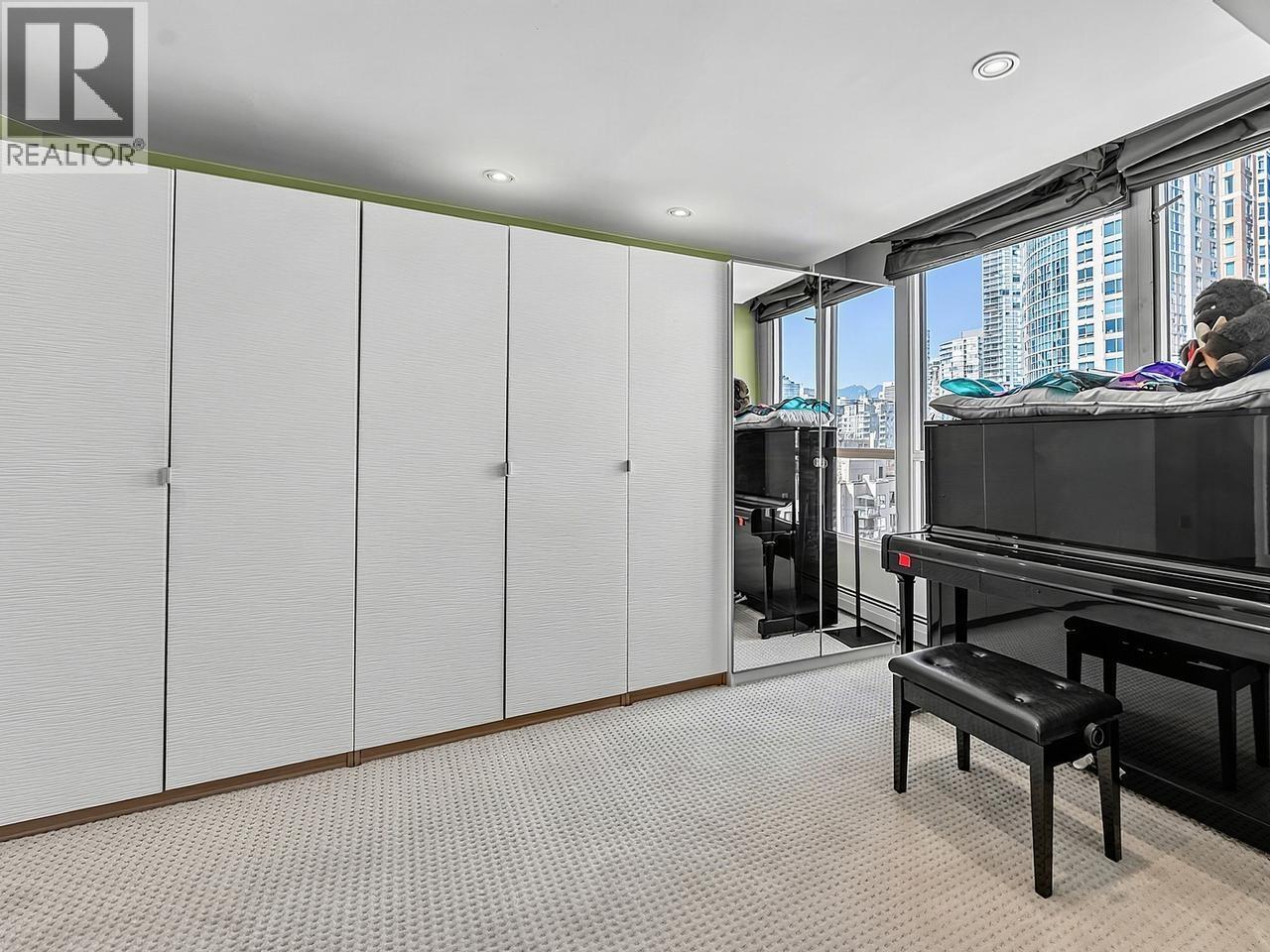 2 Bed, 2 Bath House for Sale in Vancouver – 15C 199 DRAKE STREET, Vancouver – MLS# R3159163 - Image 19