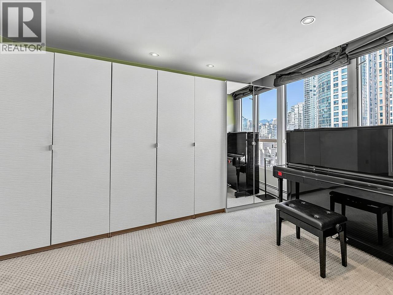 2 Bed, 2 Bath House for Sale in Vancouver – 15C 199 DRAKE STREET, Vancouver – MLS# R3159163 - Image 37