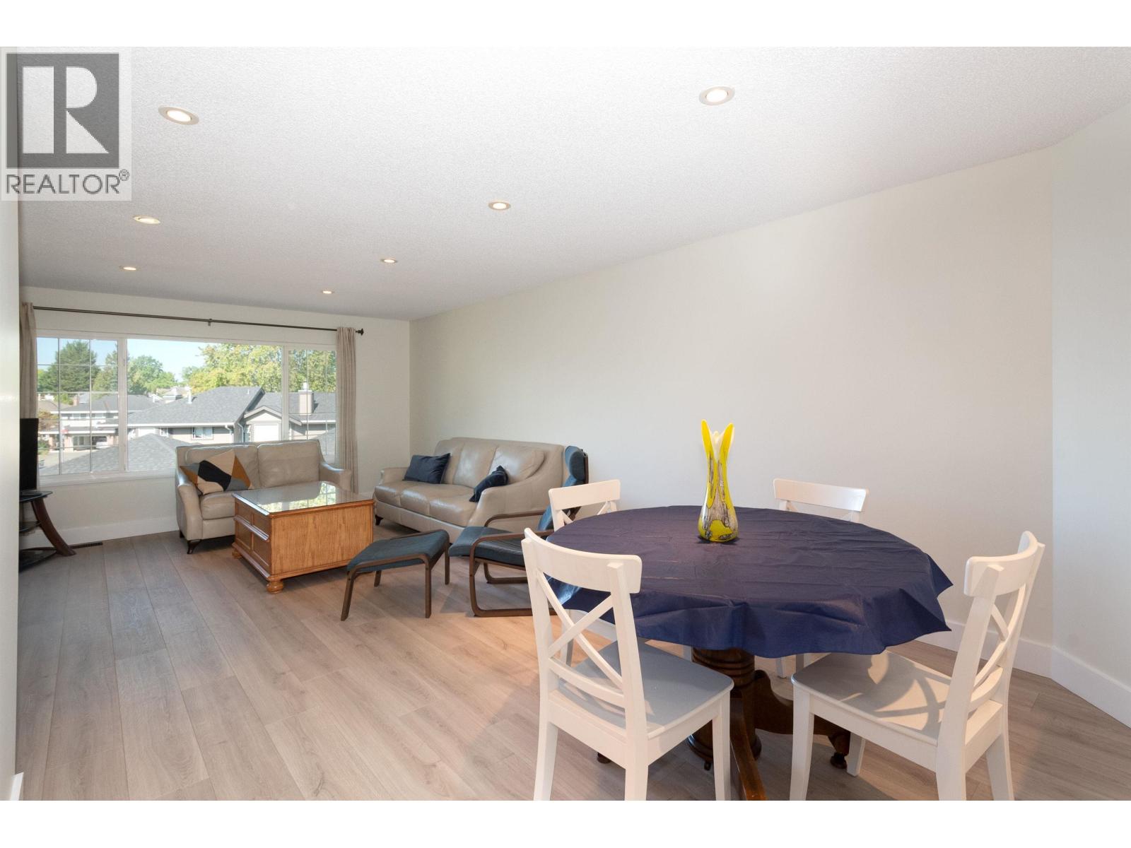 138 1140 CASTLE CRESCENT, Port Coquitlam