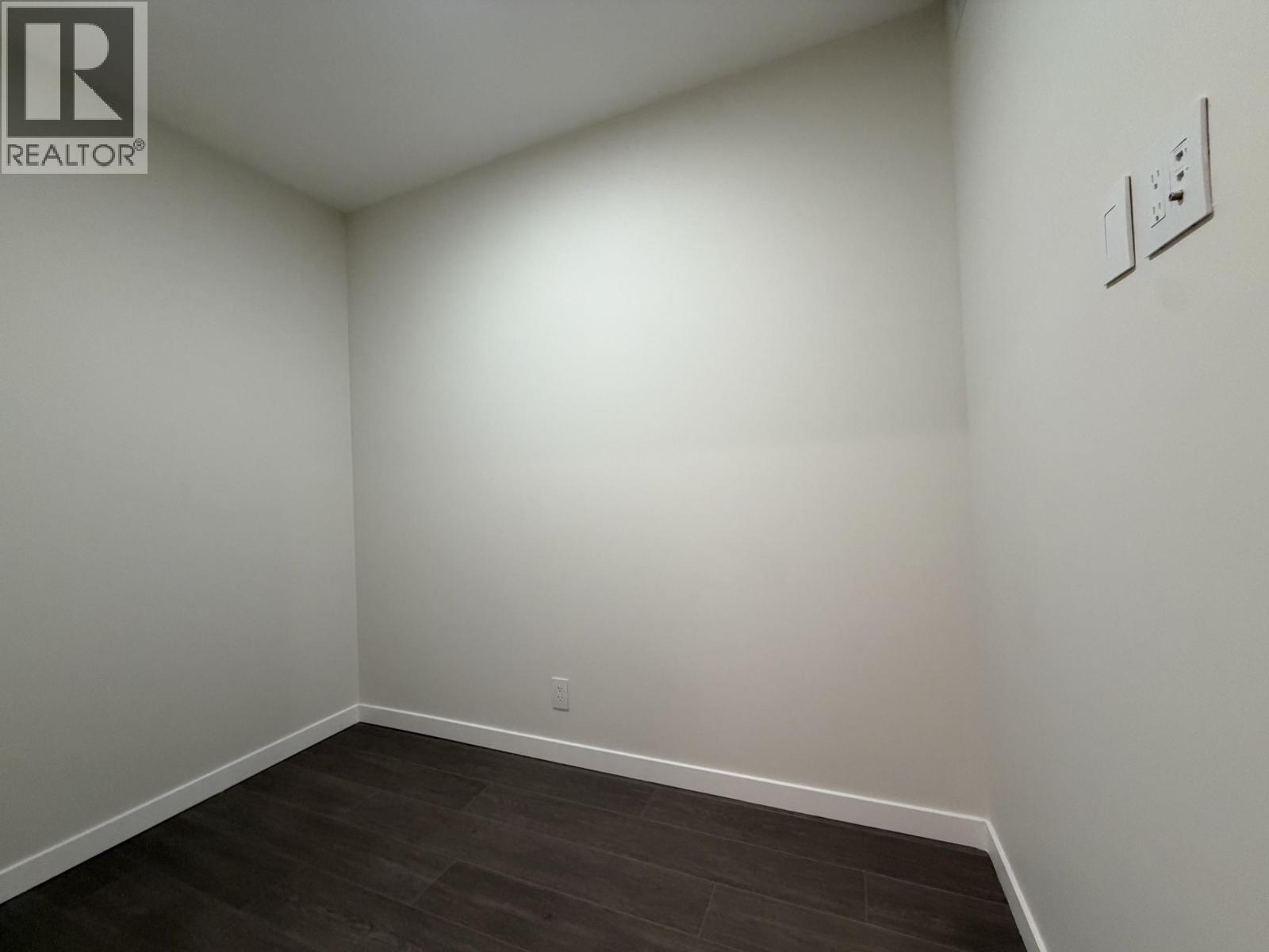 2 Bed, 2 Bath House for Sale in Burnaby – 3903 2108 GILMORE AVENUE, Burnaby – MLS# R3159180 - Image 7