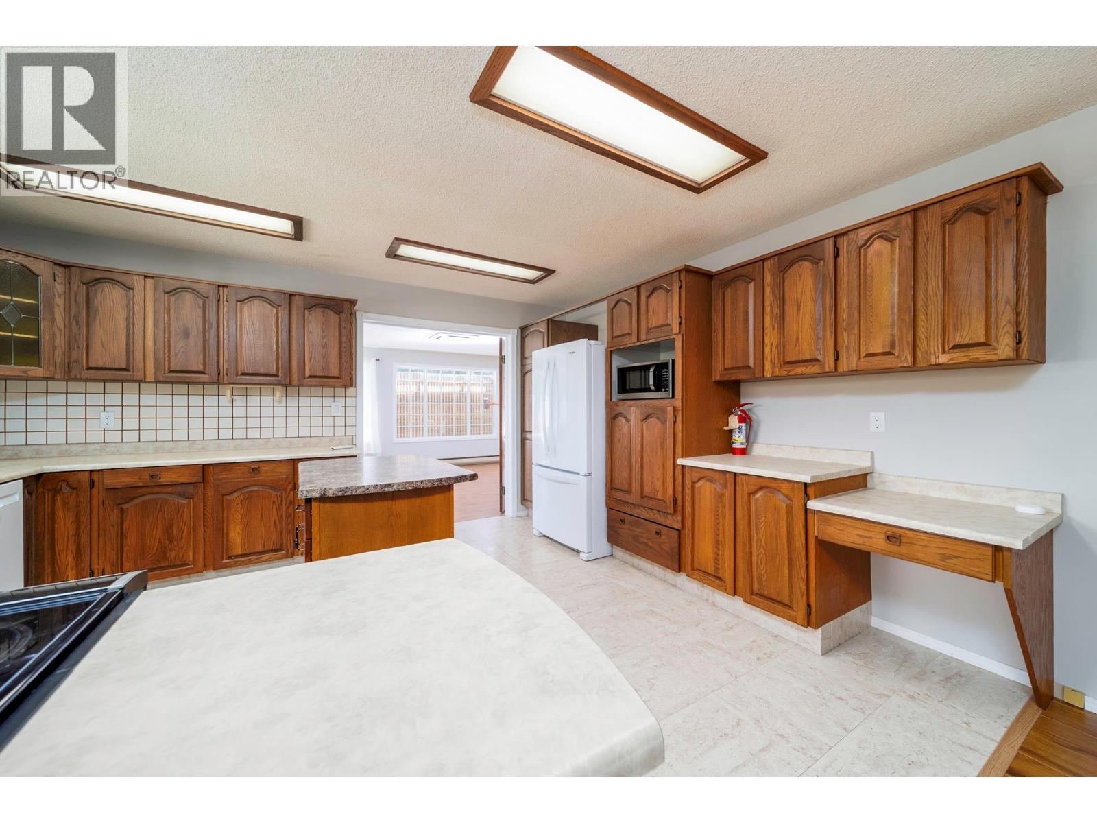 10151 Chase Road - 32