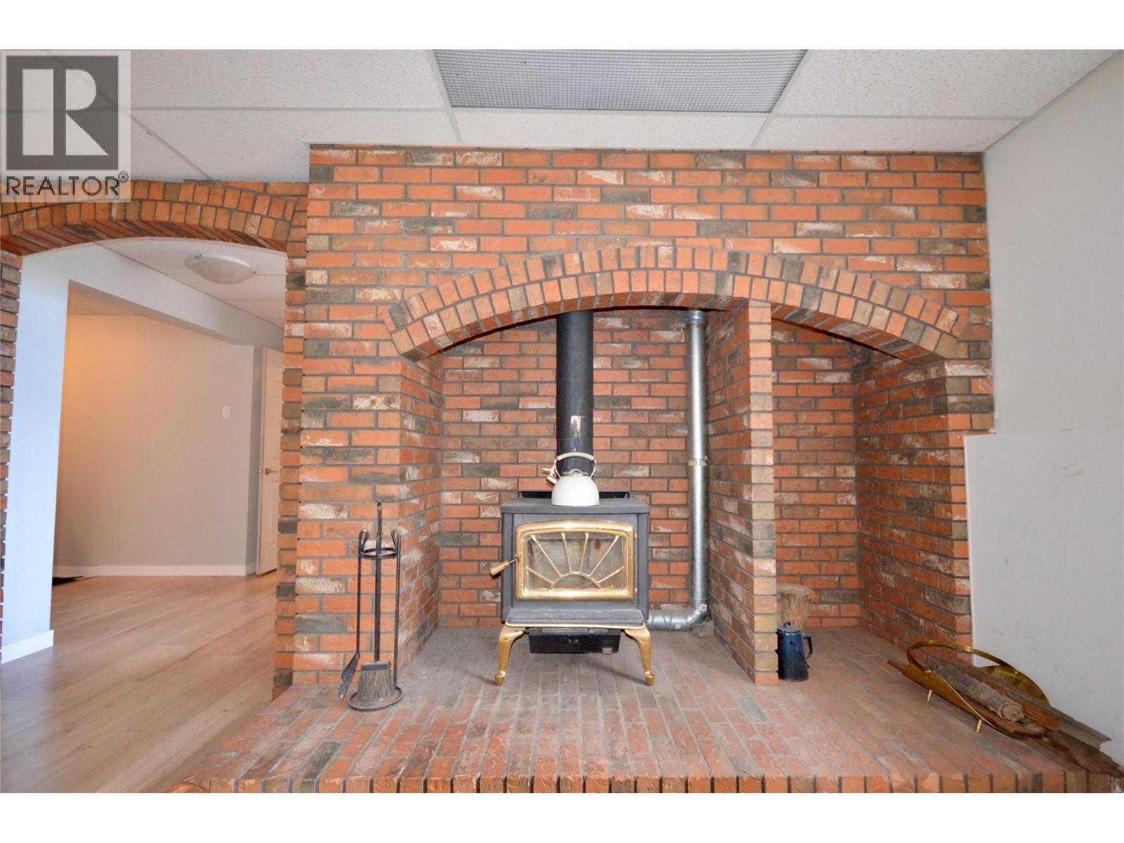10151 Chase Road - 42