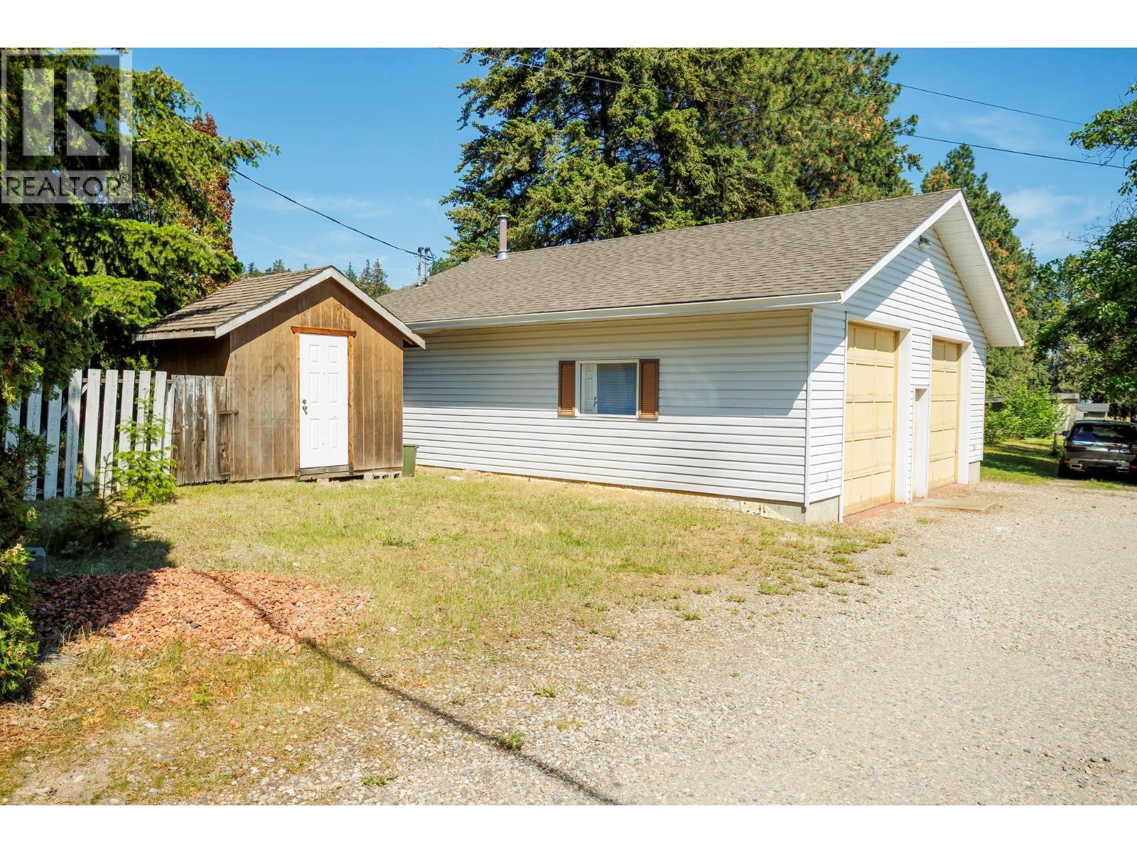 10151 Chase Road, Lake Country