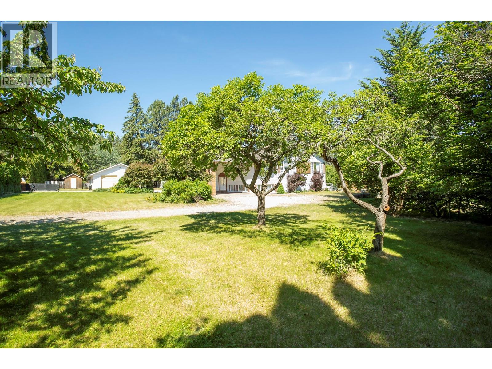 10151 Chase Road, Lake Country