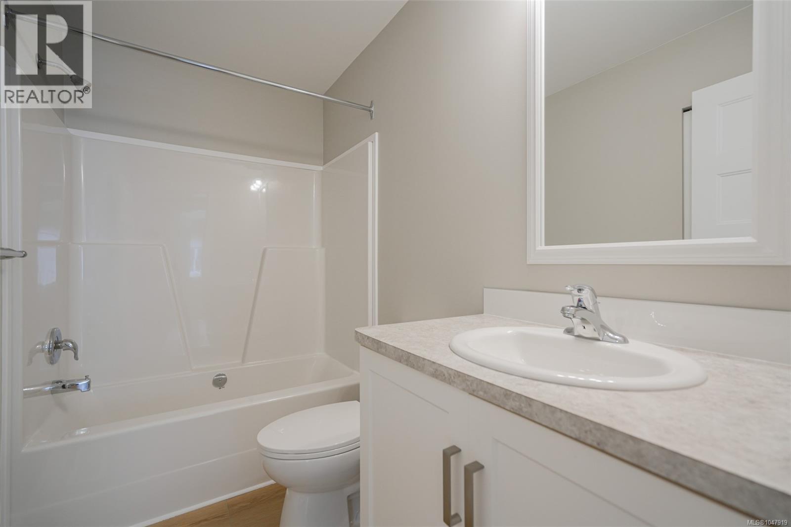 #204 5700 Pierce Rd - Image 23
