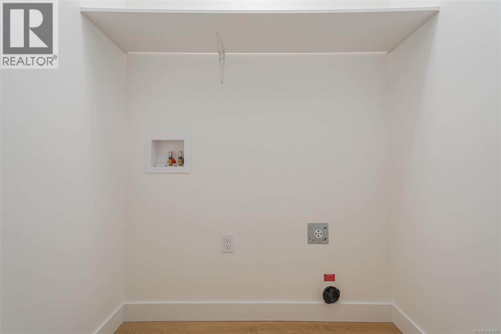 #204 5700 Pierce Rd - 28
