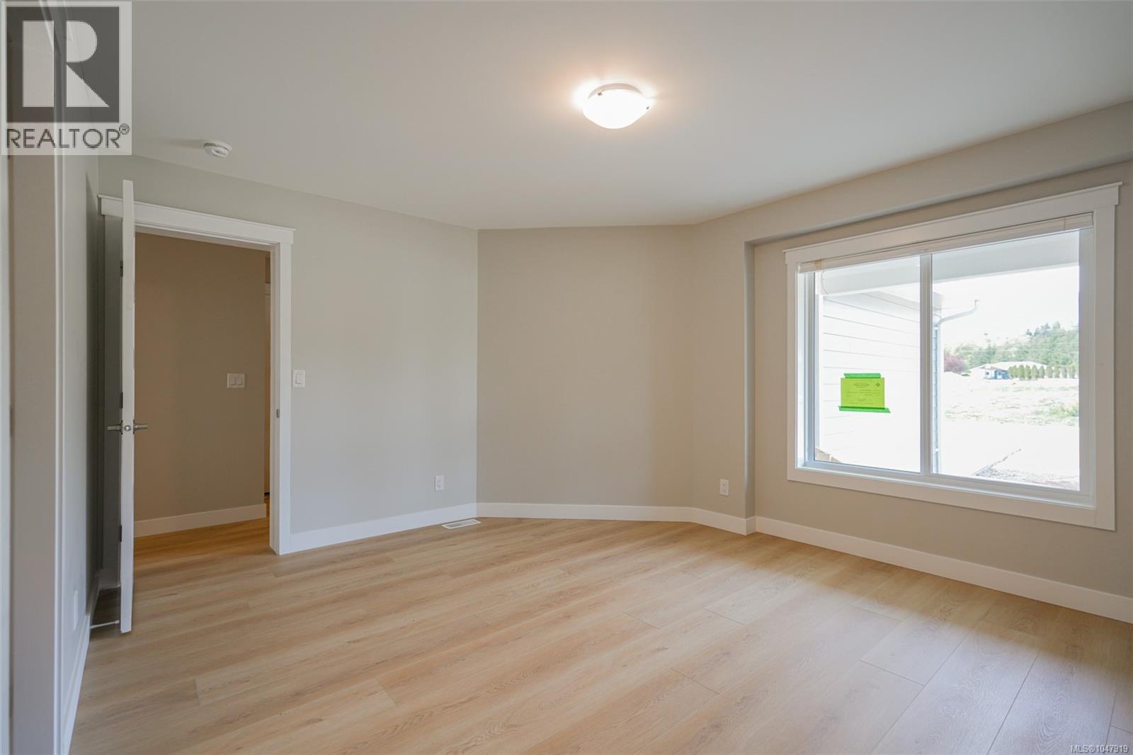 #204 5700 Pierce Rd - Image 36