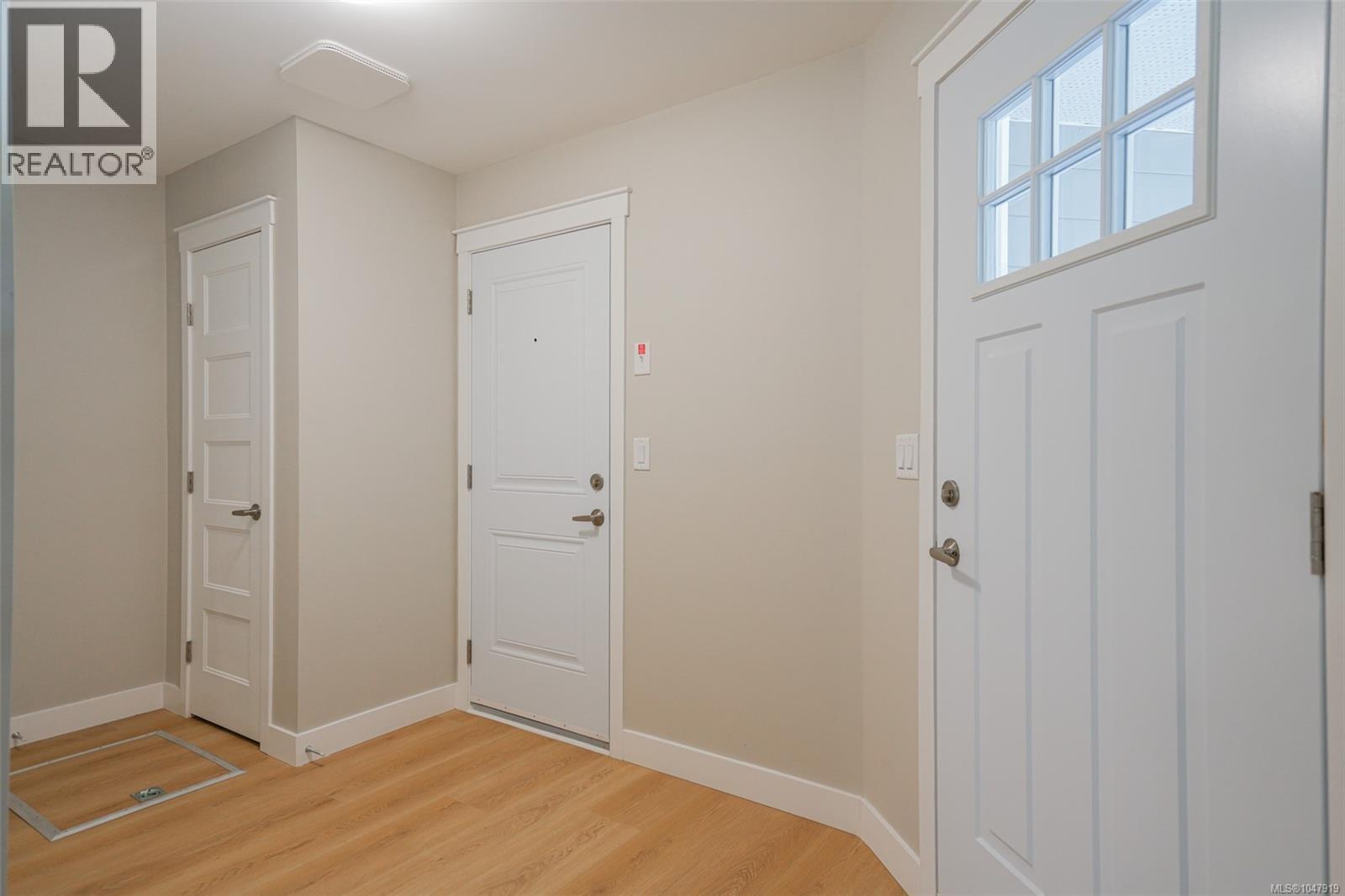 #204 5700 Pierce Rd - 39
