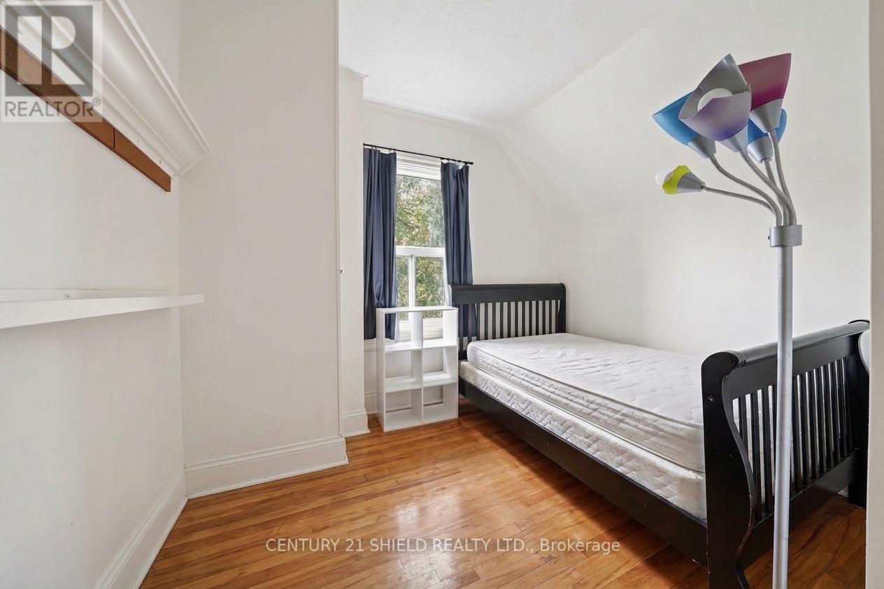430 SYDNEY STREET - 31