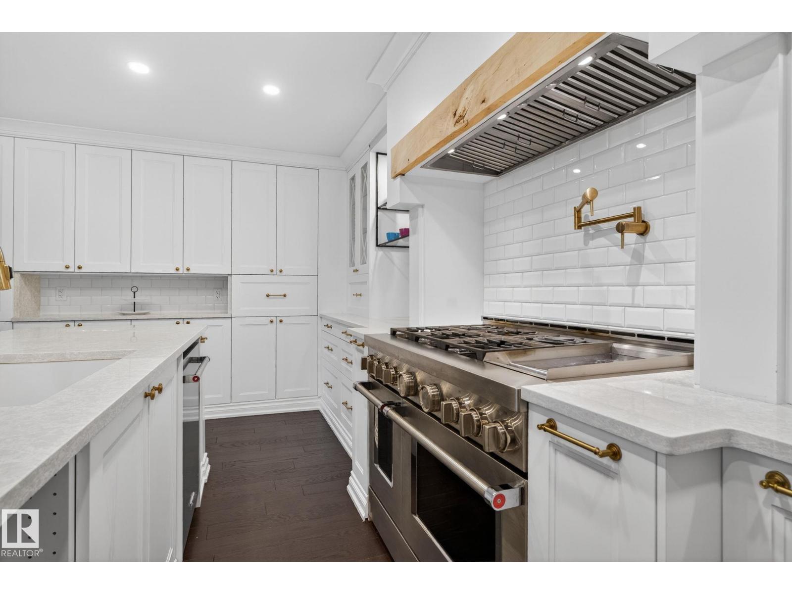14808 45 AV NW - 23