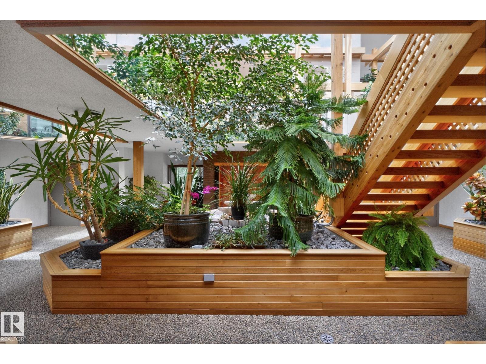 14808 45 AV NW - 5