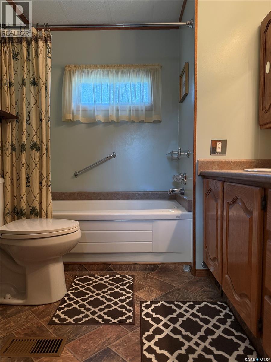 710 5th AVENUE W - Image 18