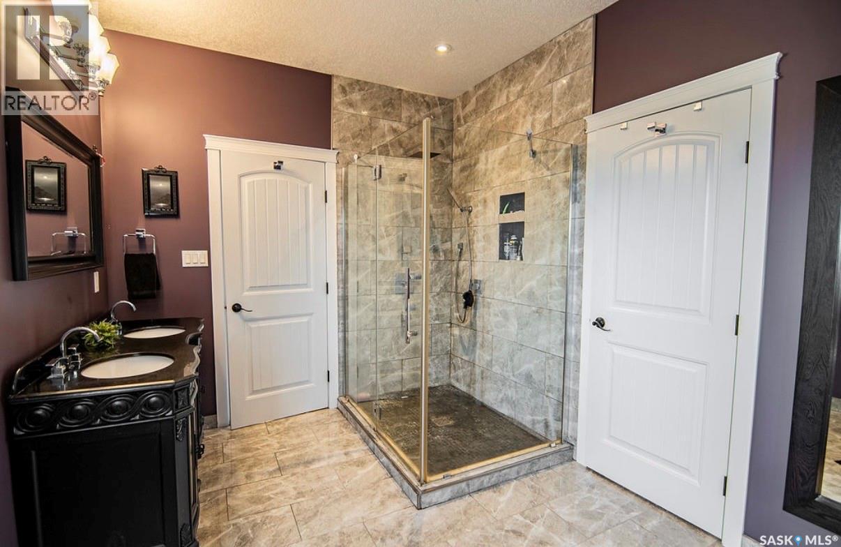 16 Hadley ROAD - Image 35