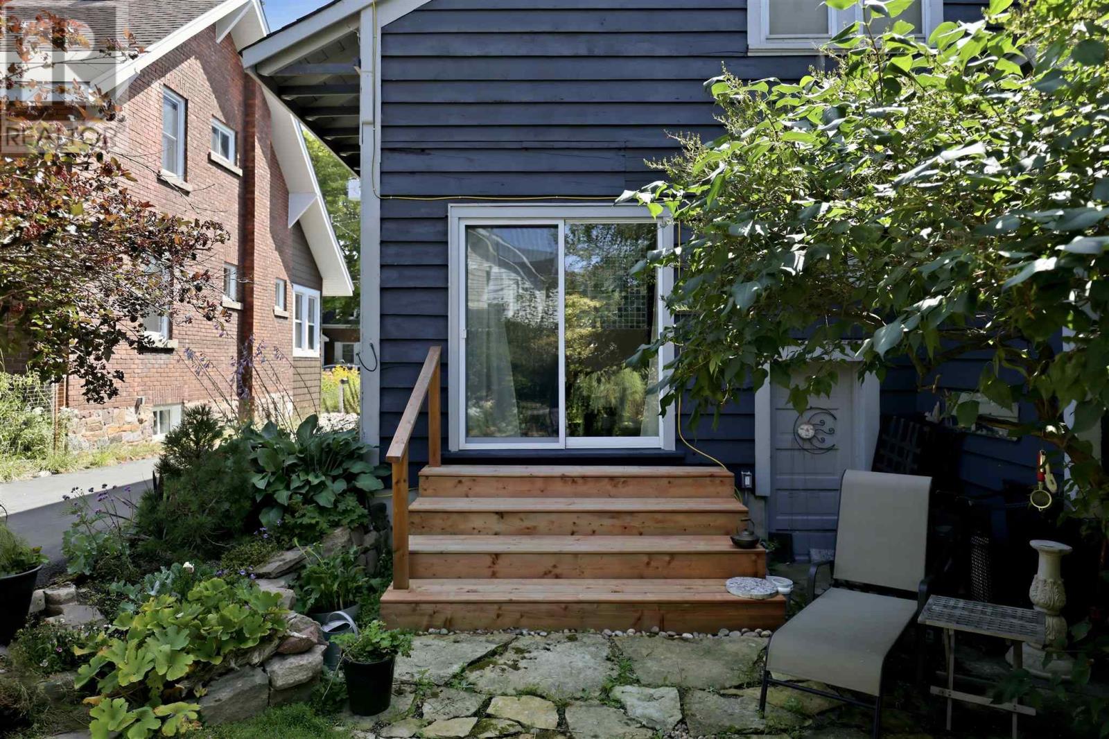 9 Coulson AVE - Image 45