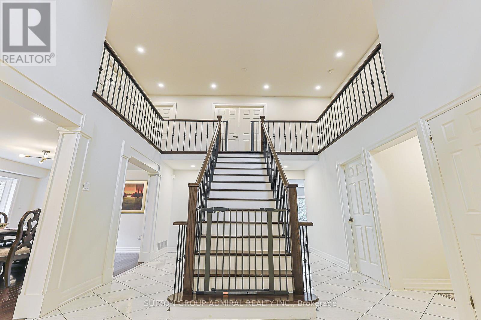 62 PICKETT CRESCENT - Image 21