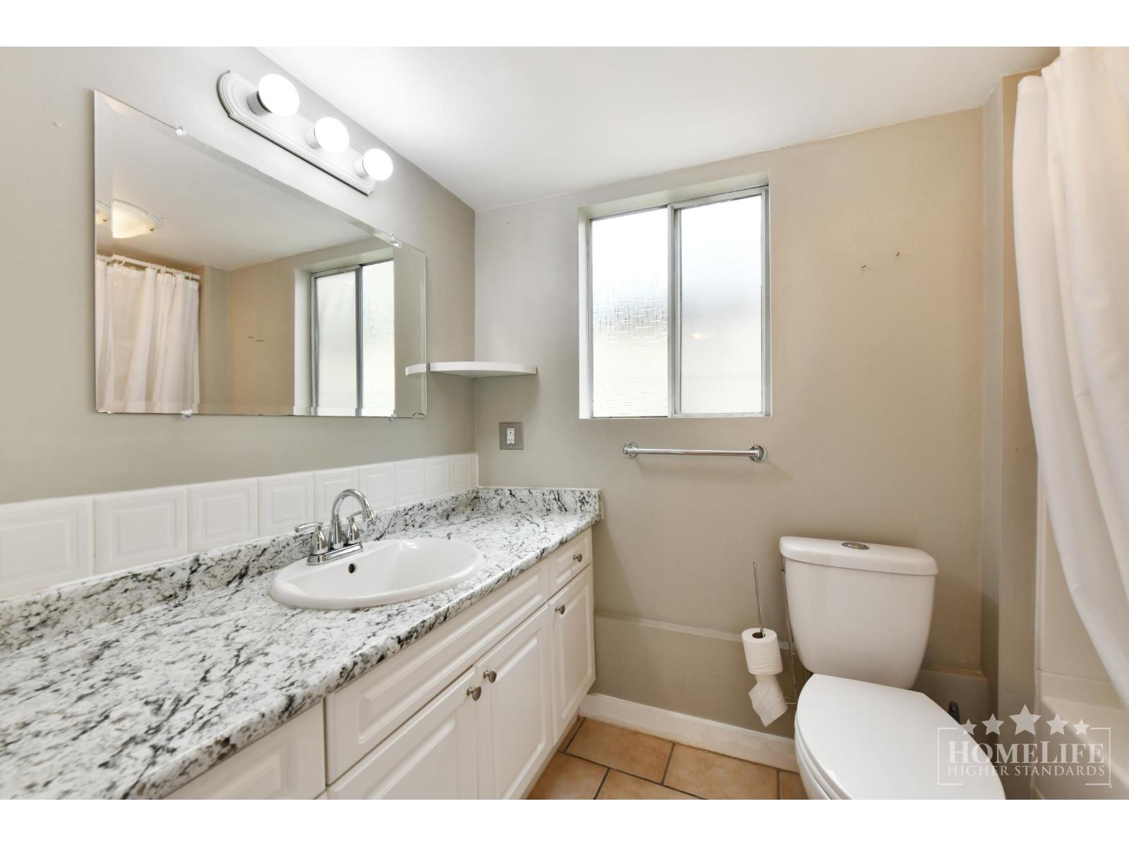 1 Bed, 1 Bath Other for Rent in Langley – B 20844 DOUGLAS CRESCENT, Langley – MLS# R3159226 - Image 9