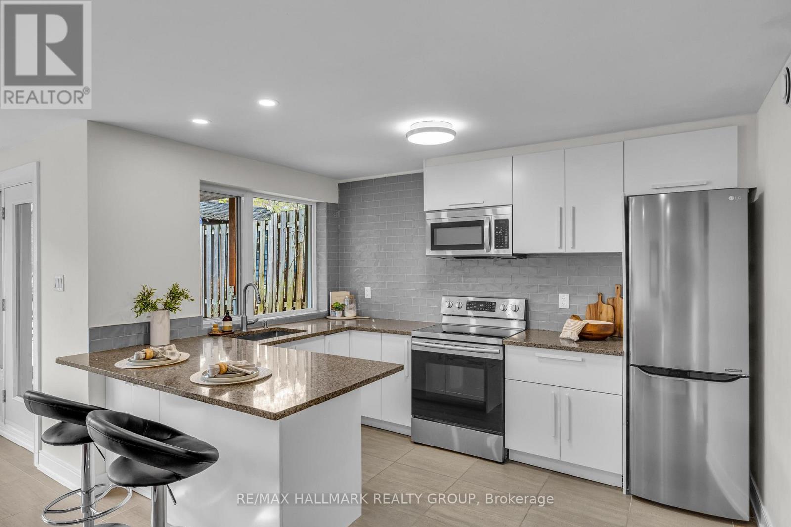92 GRANGE AVENUE - Image 36
