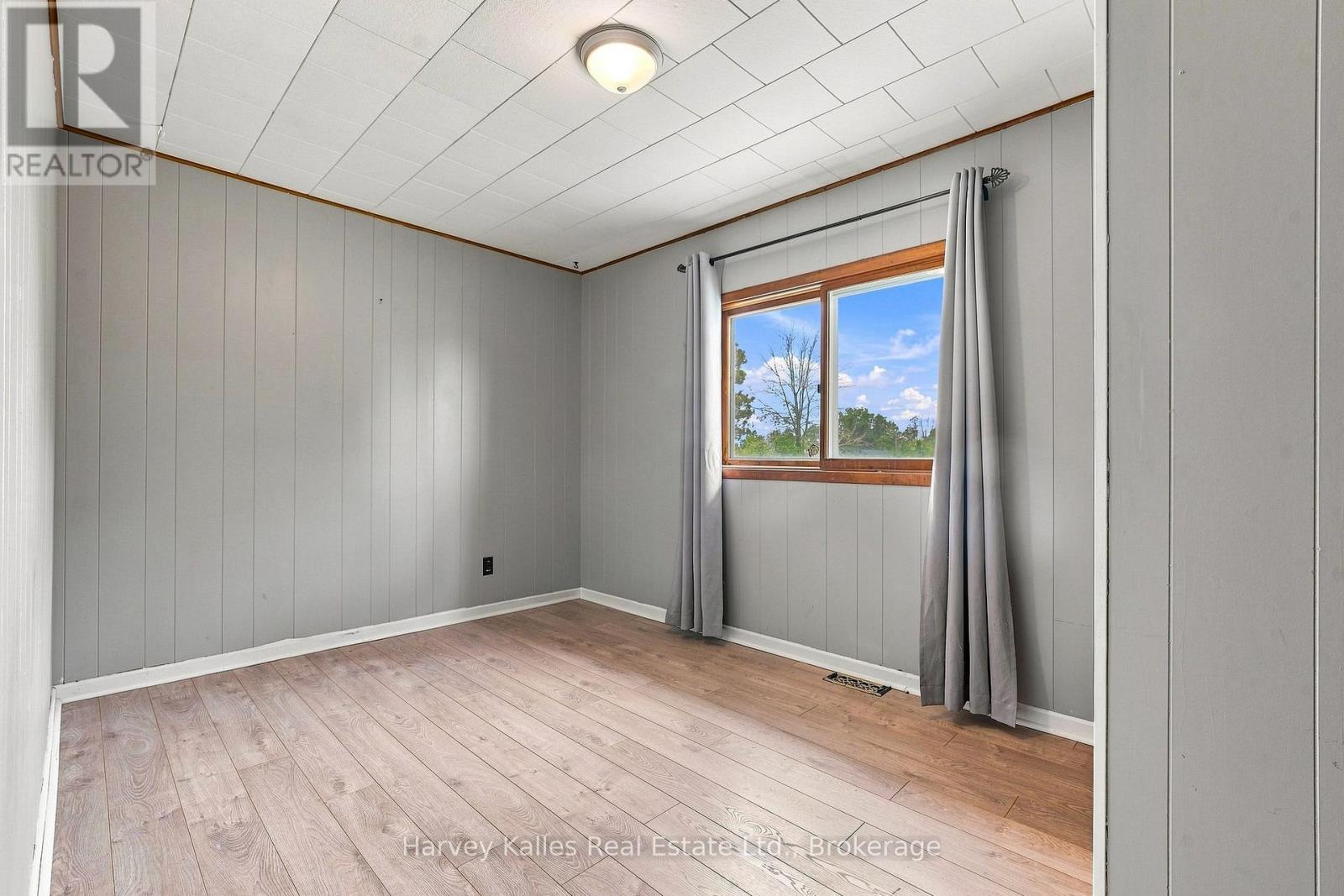 147 CAUGHEY ROAD - Image 18