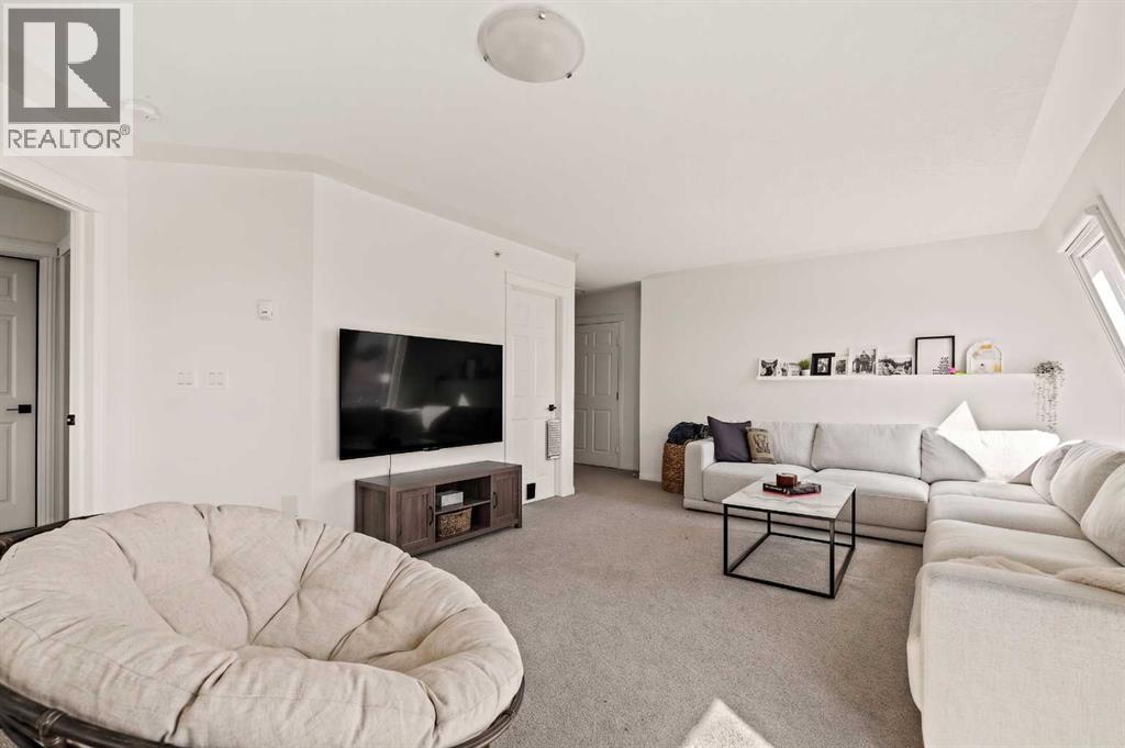 #305 1110 5 Avenue NW - 23