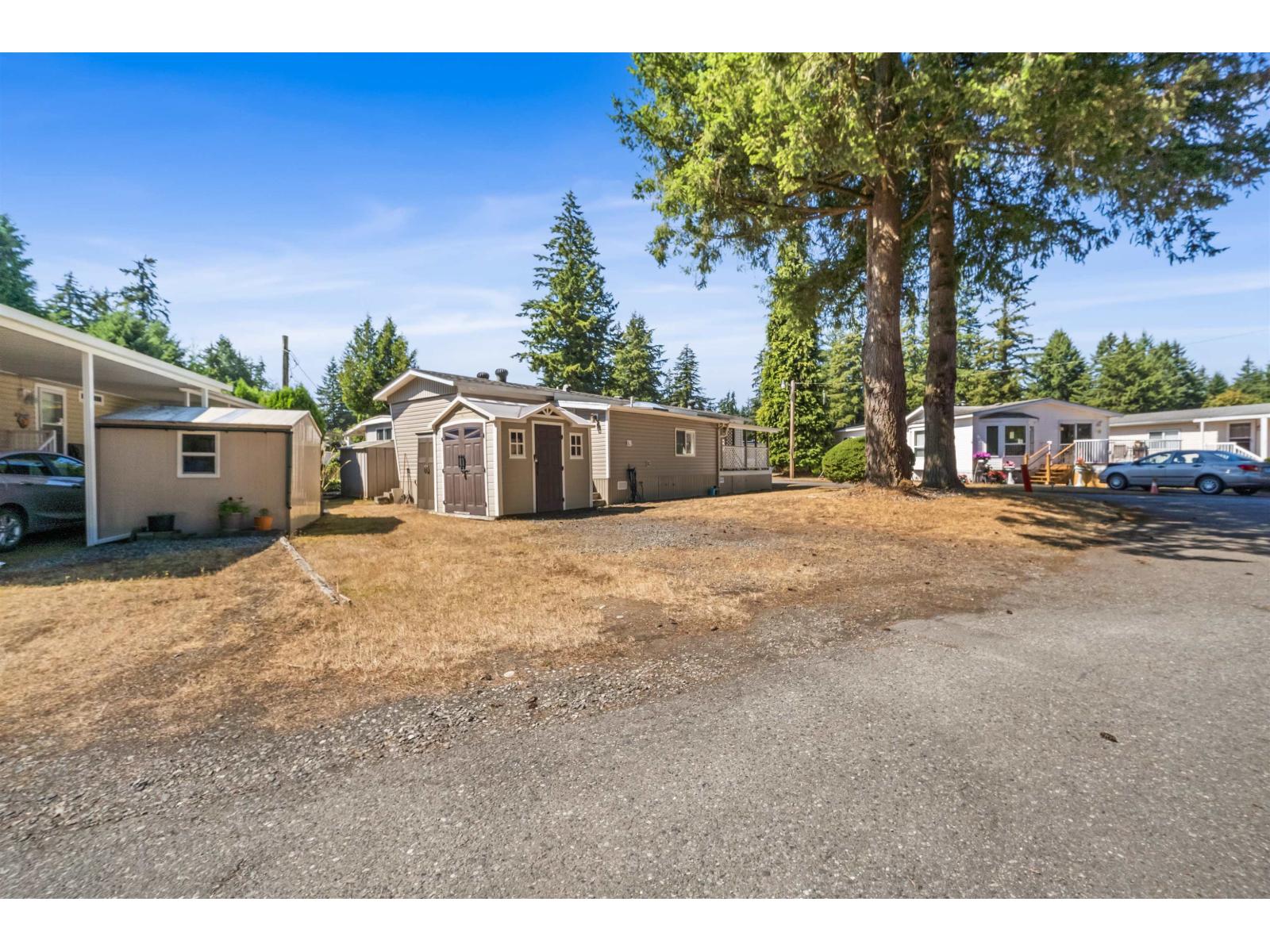 1 Bed, 2 Bath House for Sale in Langley – 15 20071 24 AVENUE, Langley – MLS# R3158623 - Image 25