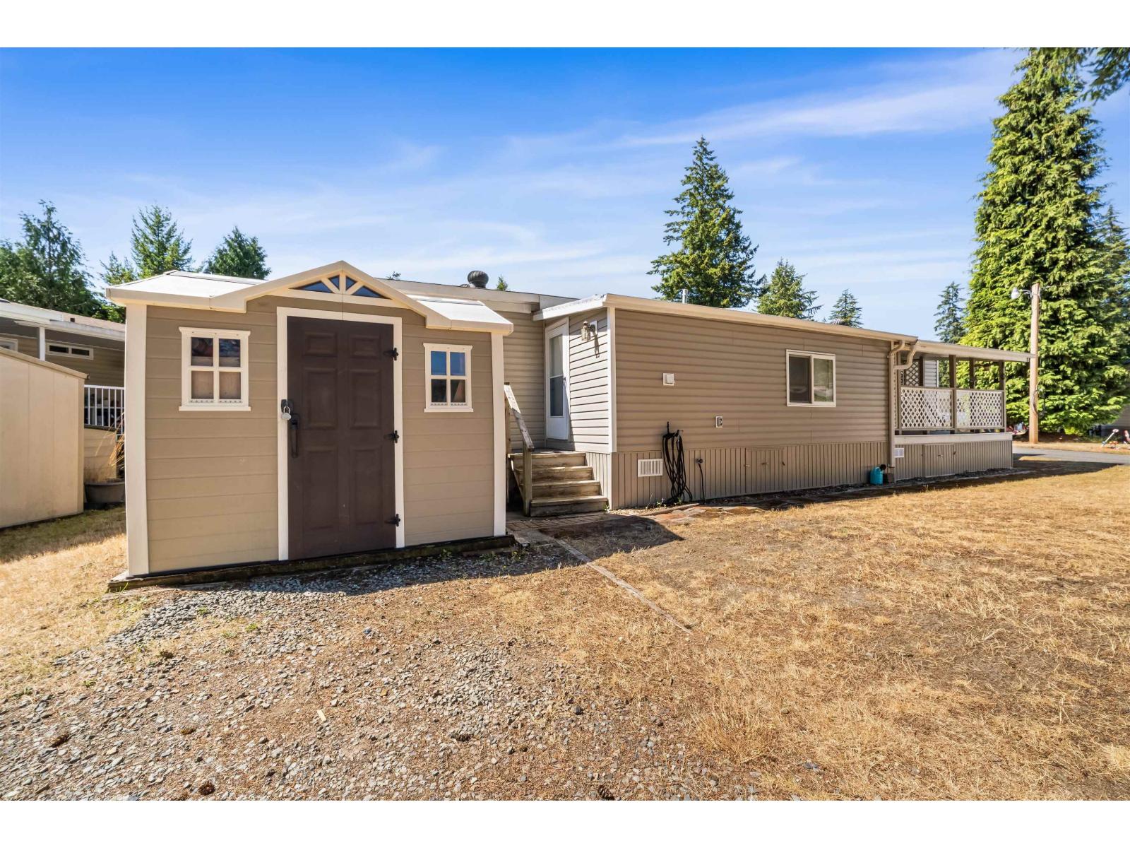 1 Bed, 2 Bath House for Sale in Langley – 15 20071 24 AVENUE, Langley – MLS# R3158623 - Image 27