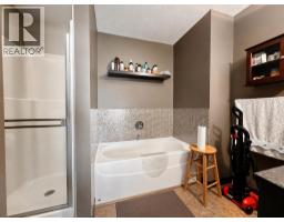 288 Rainbow Falls Drive, Chestermere, AB T1X0E4 Photo 22