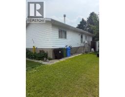 112 Huntstrom Drive Ne, Calgary, AB T2K5T5 Photo 18