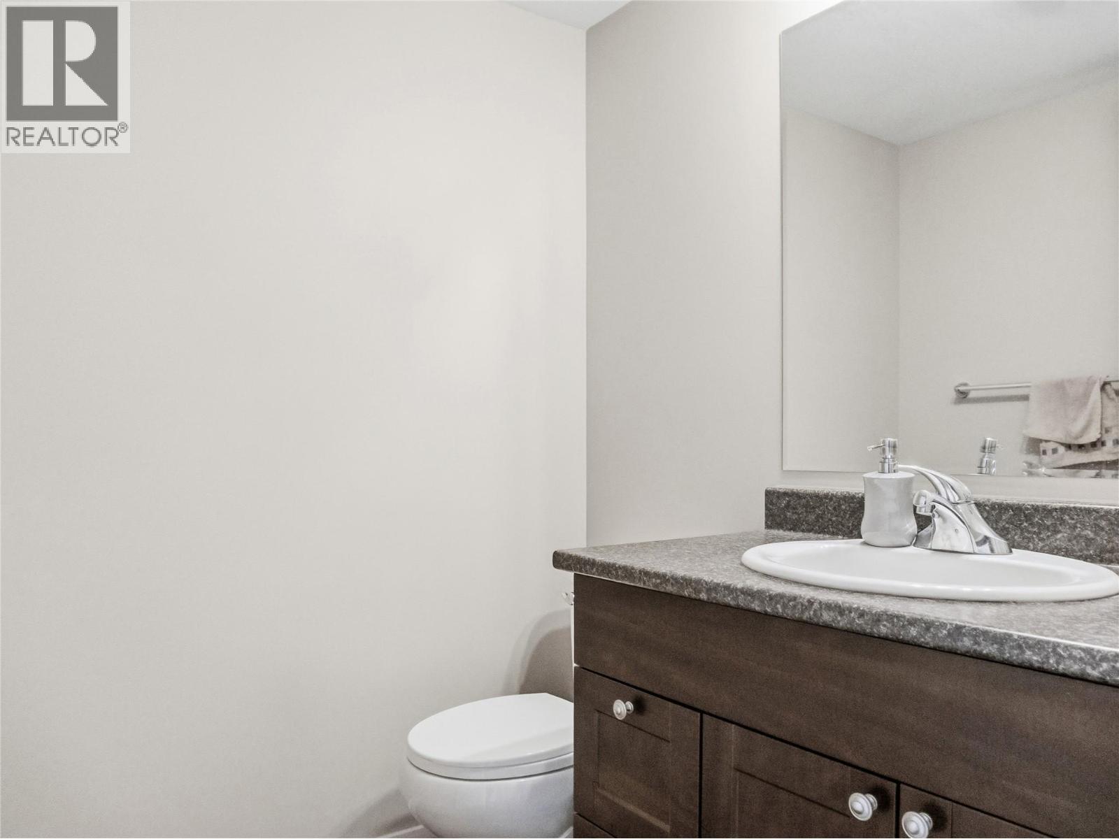 8206 18 Street - 16