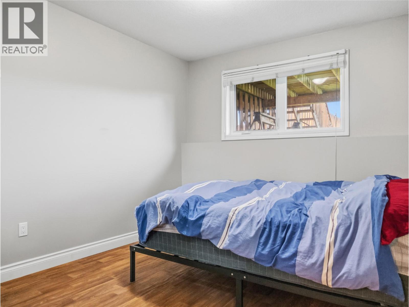 8206 18 Street - 46