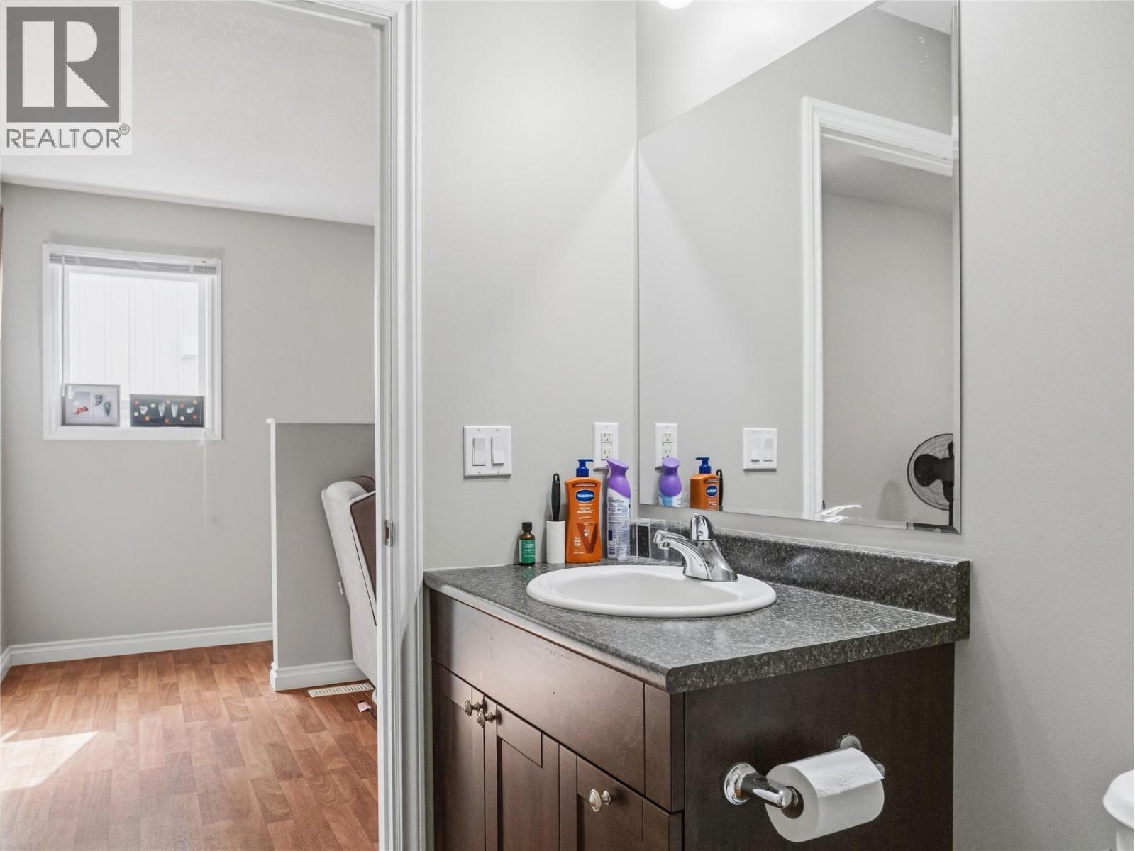 8206 18 Street - 21