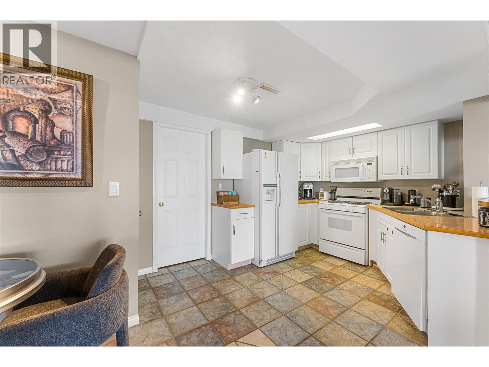 3380 Neid Road, Kelowna