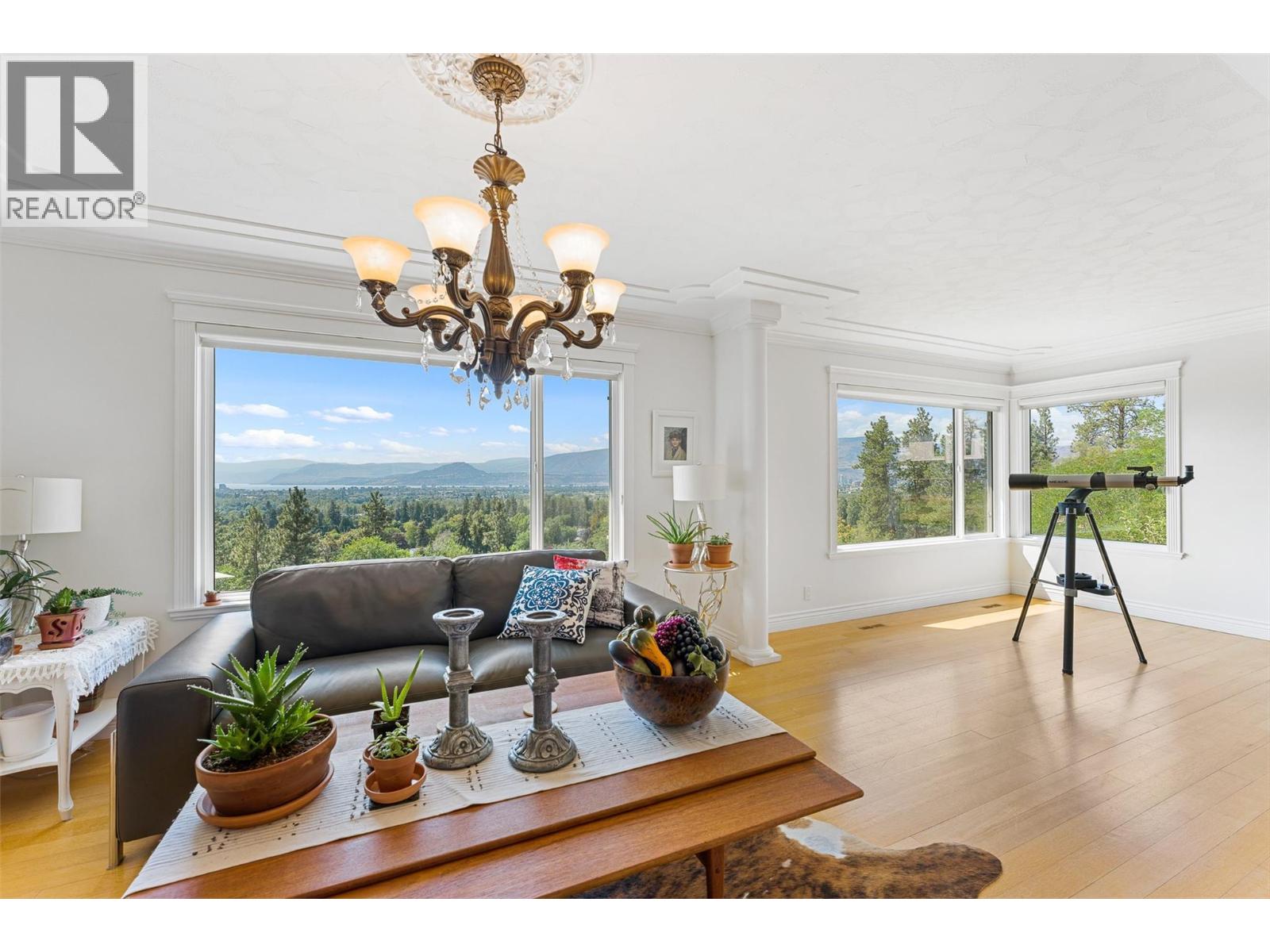 3380 Neid Road, Kelowna