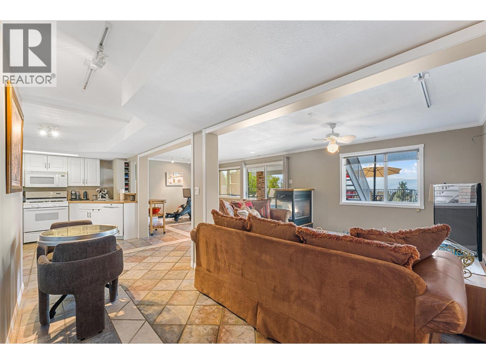 3380 Neid Road, Kelowna