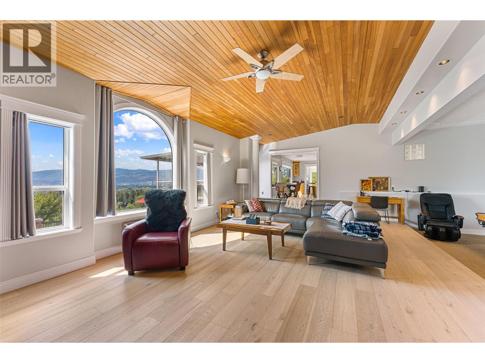 3380 Neid Road, Kelowna