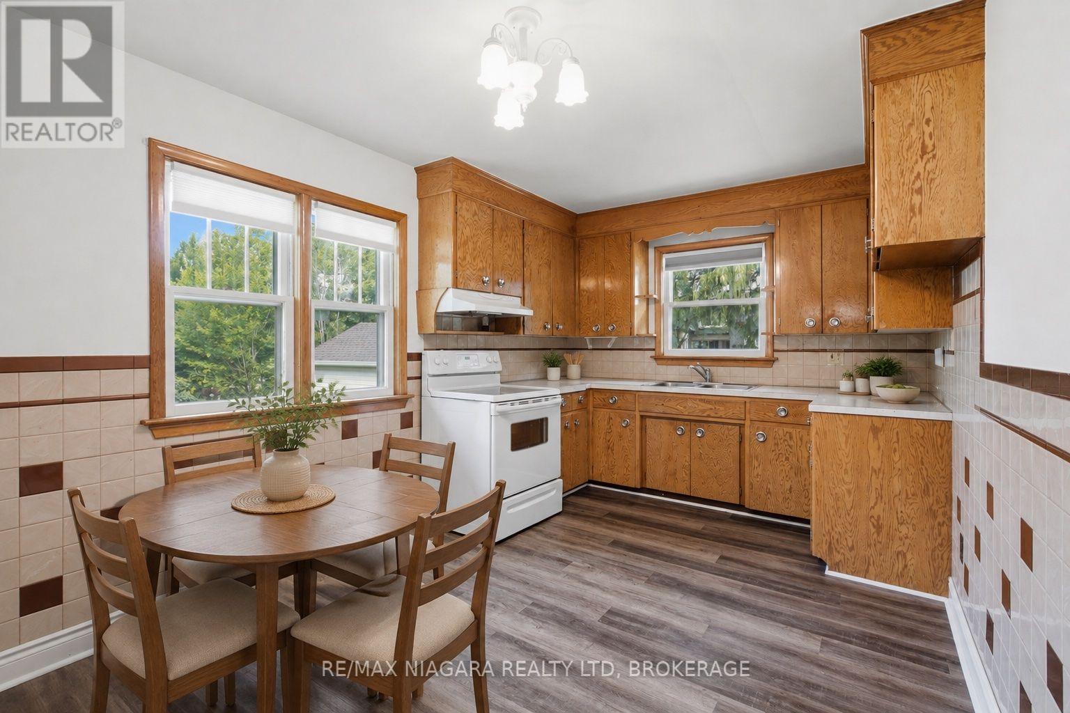 557 MISSISSAGUA STREET - 15