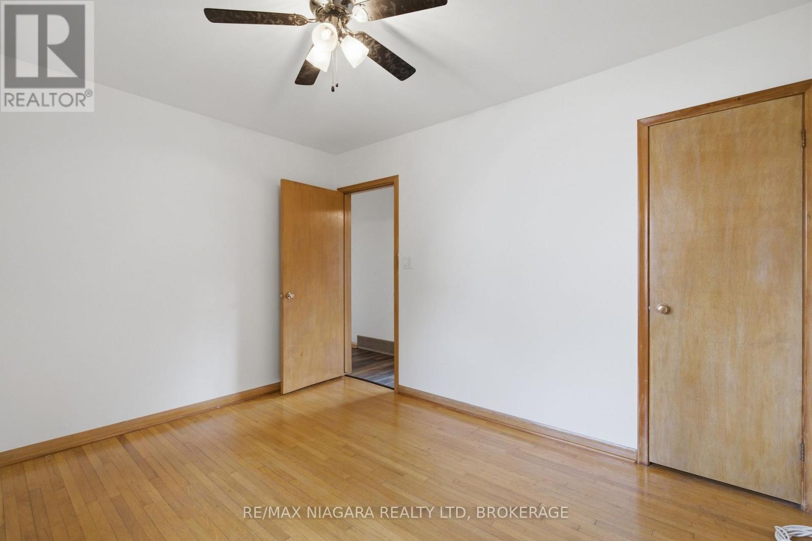 557 MISSISSAGUA STREET - Image 21