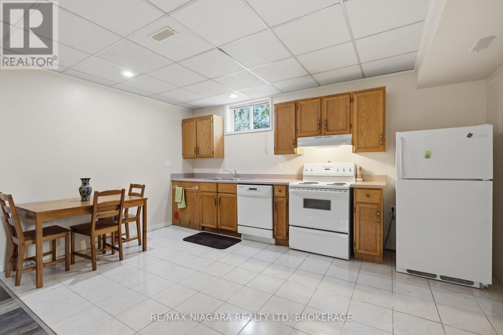 557 MISSISSAGUA STREET - 33
