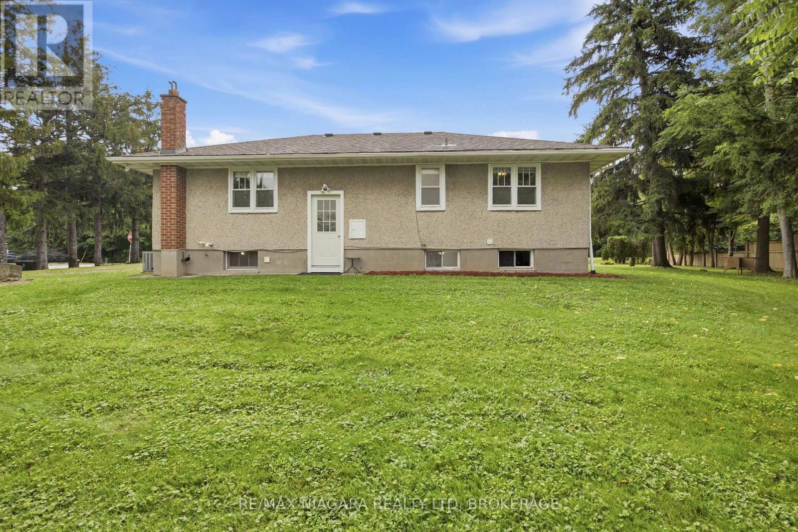 557 MISSISSAGUA STREET - 8